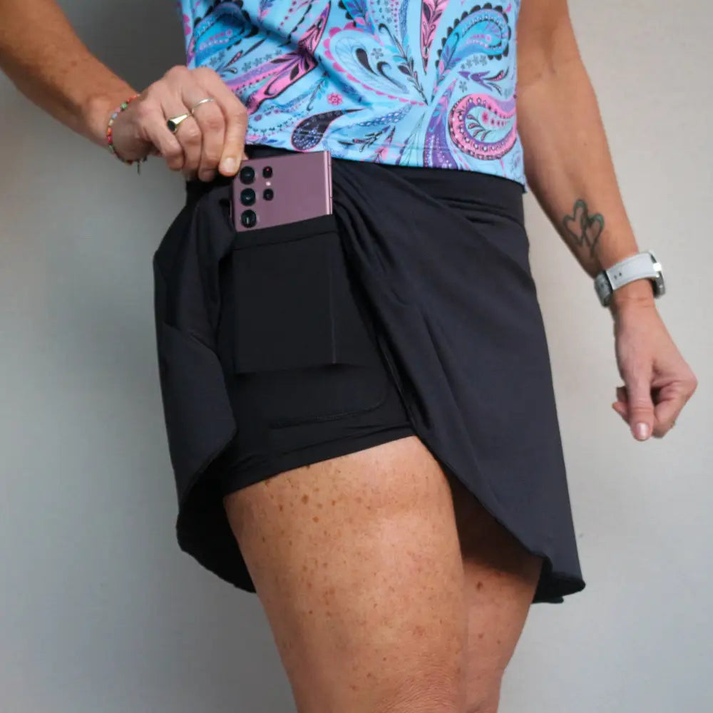 Black Breeze Skort with Pockets - gmaxx