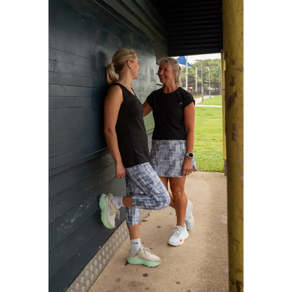 Ann 3/4 Leggings. Patterned Capri Leggings with Pocket Moisture Wicking - Ladies Leggings