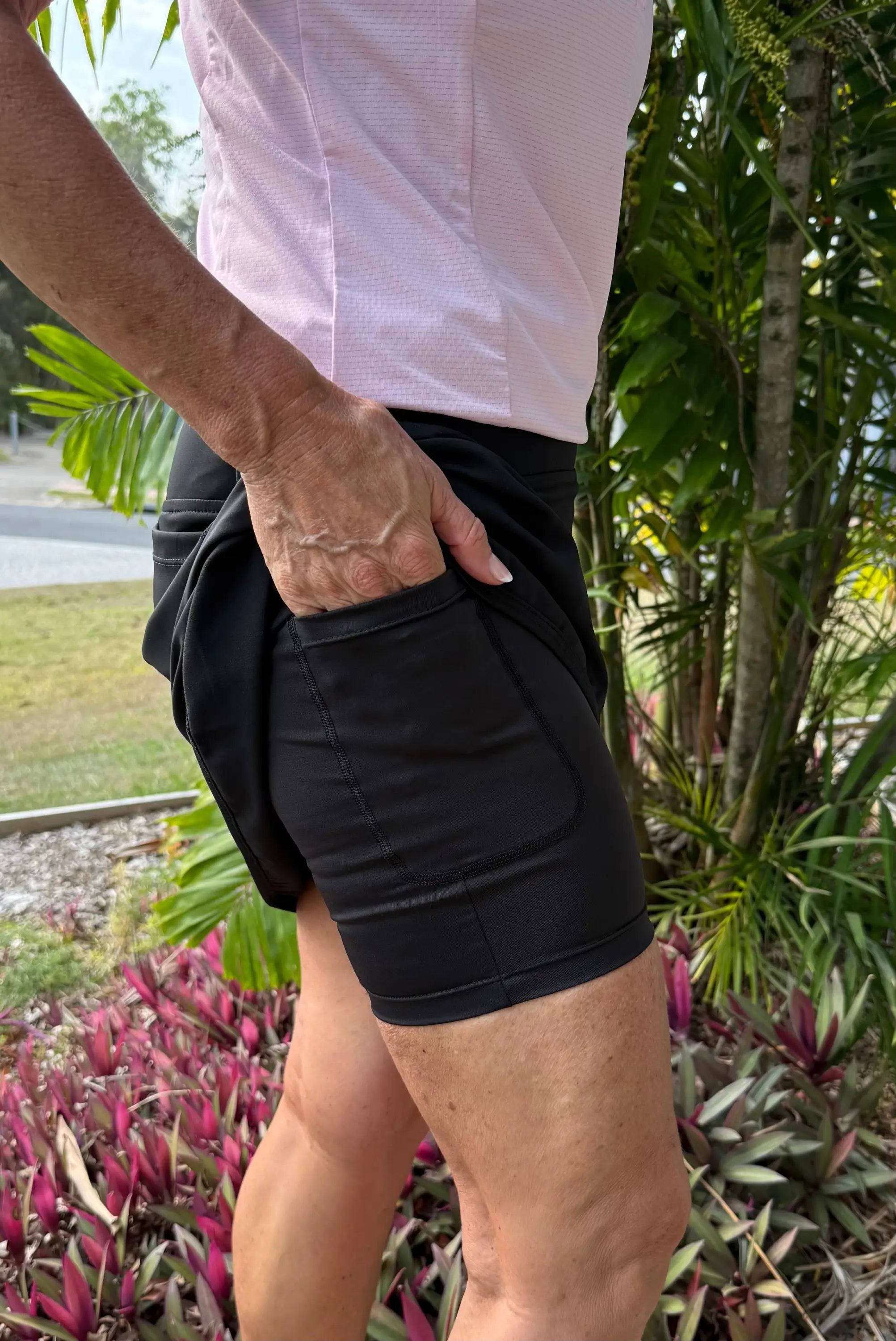 Black Longer Skort with Pockets - Skorts for golf and lawn bowls