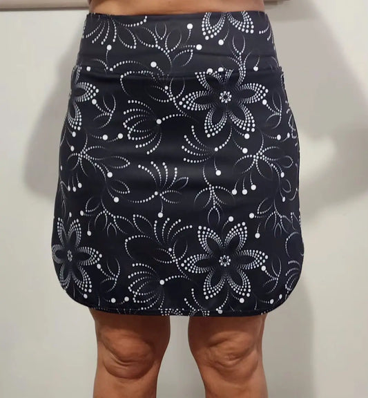Dana Longer Skort with Pockets - for golf and lawn bowls