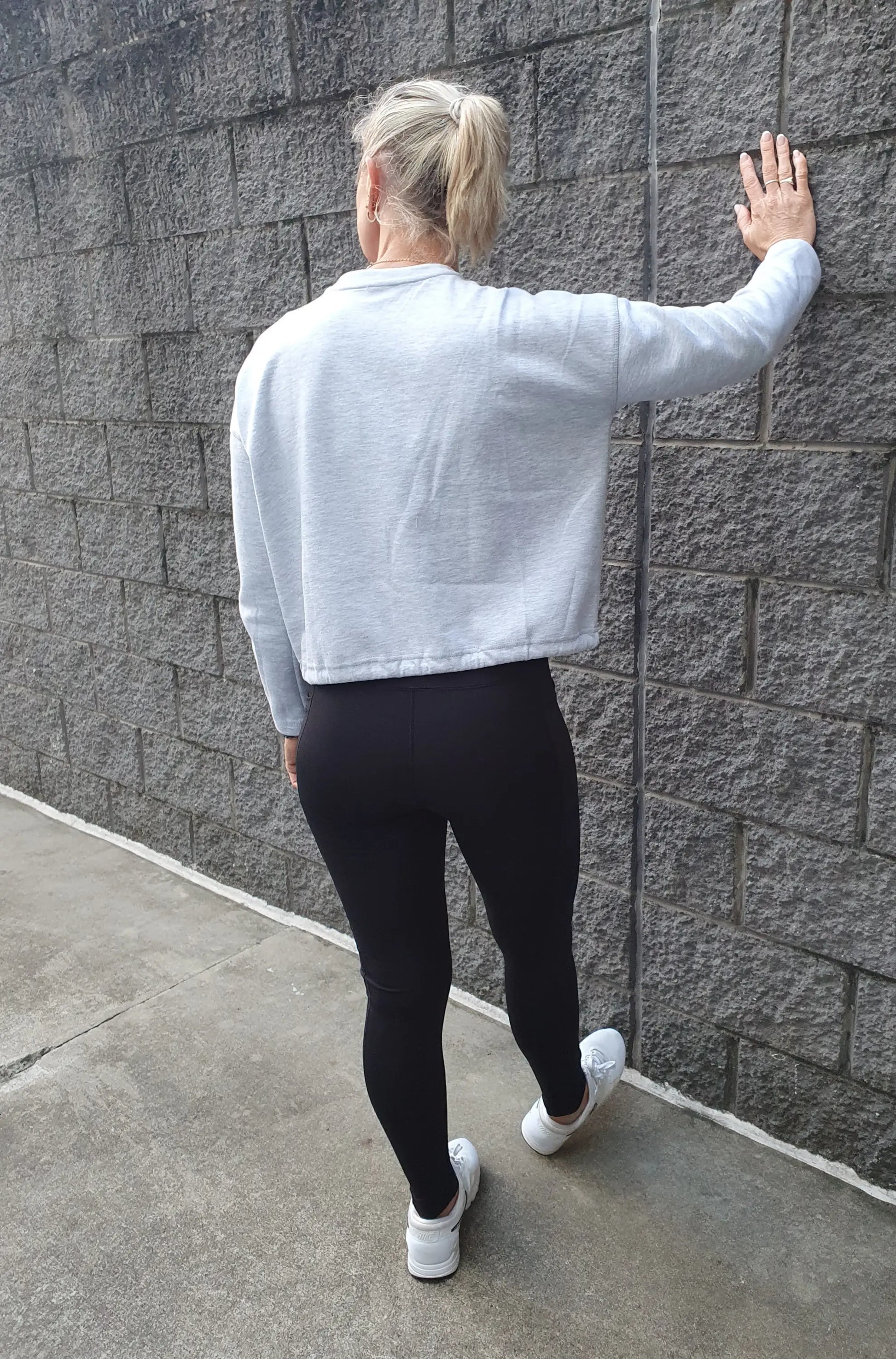 Gmaxx 'ATTACK BLACK' Active Full Length high-performance legging designed for all physical activities. It features two large side pockets and a small fob/coin pocket for secure storage