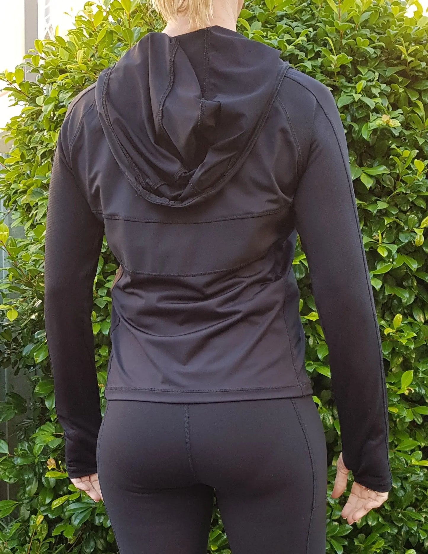 Gmaxx Black Sports Jacket with hood