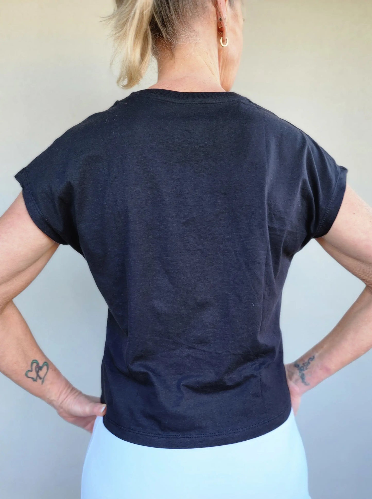 Holli Cap Sleeve Tee - gmaxx