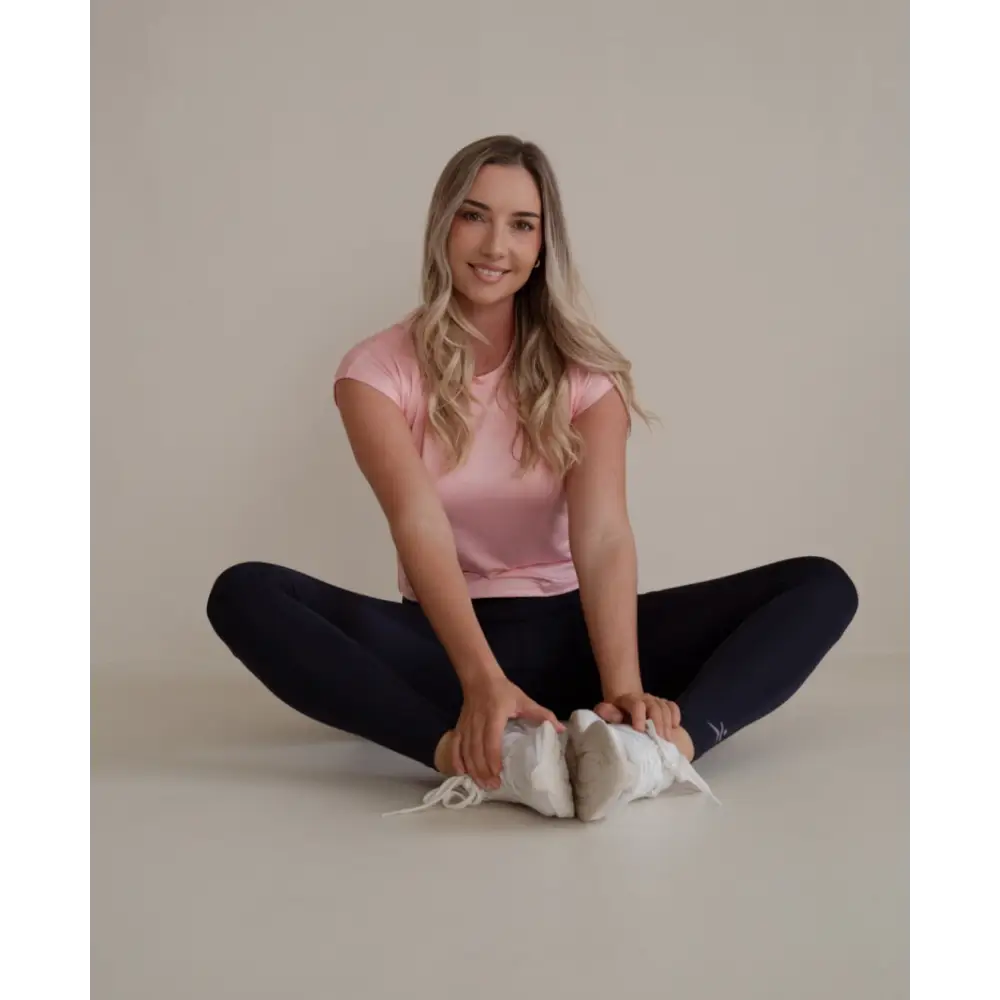 Holli Mesh Tee - gmaxx