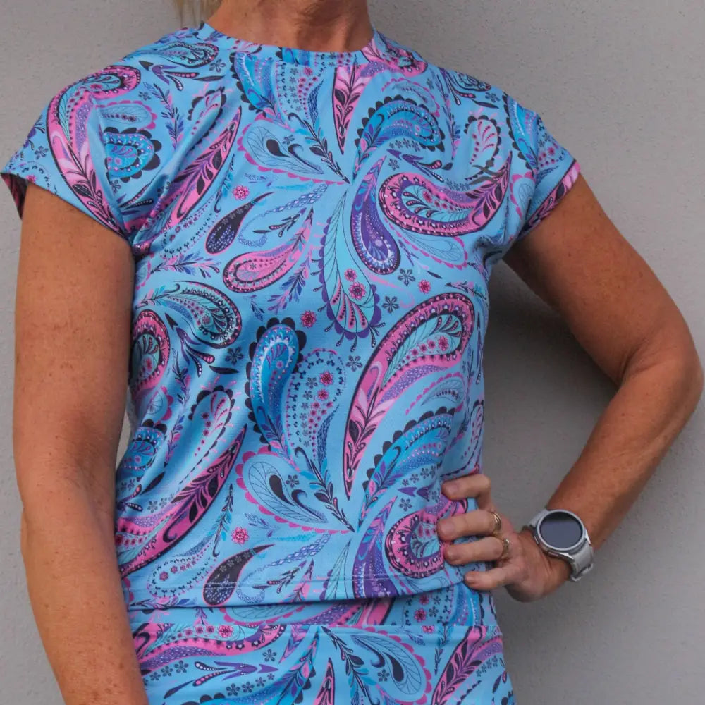 Holli Mesh Tee - gmaxx