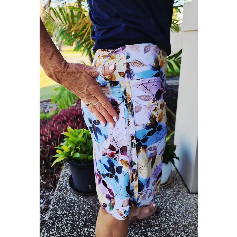 Laini Longer Skort with Pockets - amazing floralm design. XS - Skorts