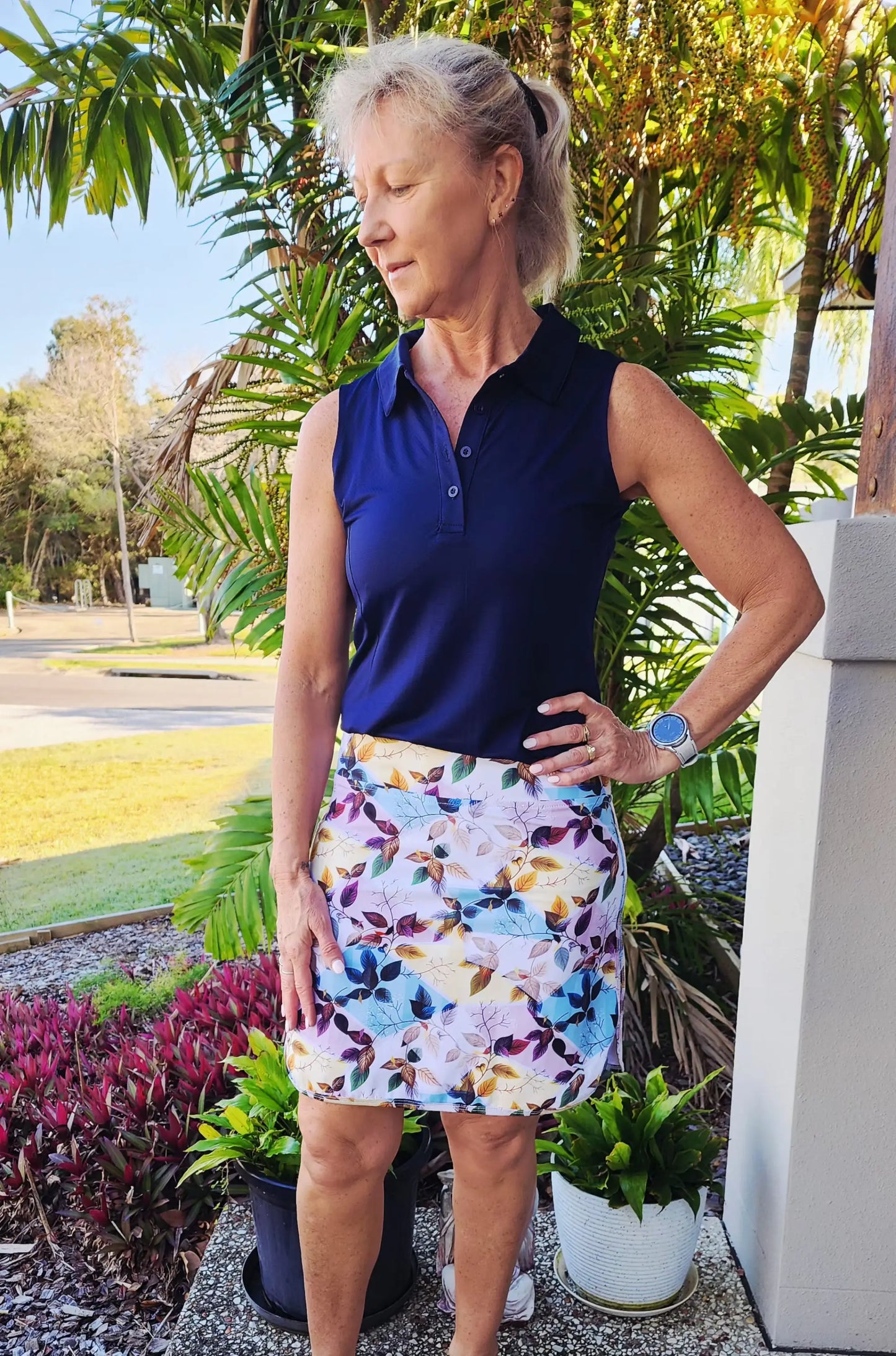 Laini Longer Skort with Pockets - amazing floralm design. XS - Skorts