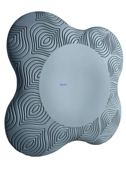 Non Slip Yoga Protection Pads. Provides extra support and cushioning Portable design allows you easily place the yoga pad into your gym bag Made from comfortable and durable PU foam Size : 19 x 19 x 2cm