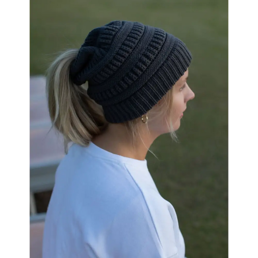 Pony Tail Beanies.. Assorted Colours. - gmaxx