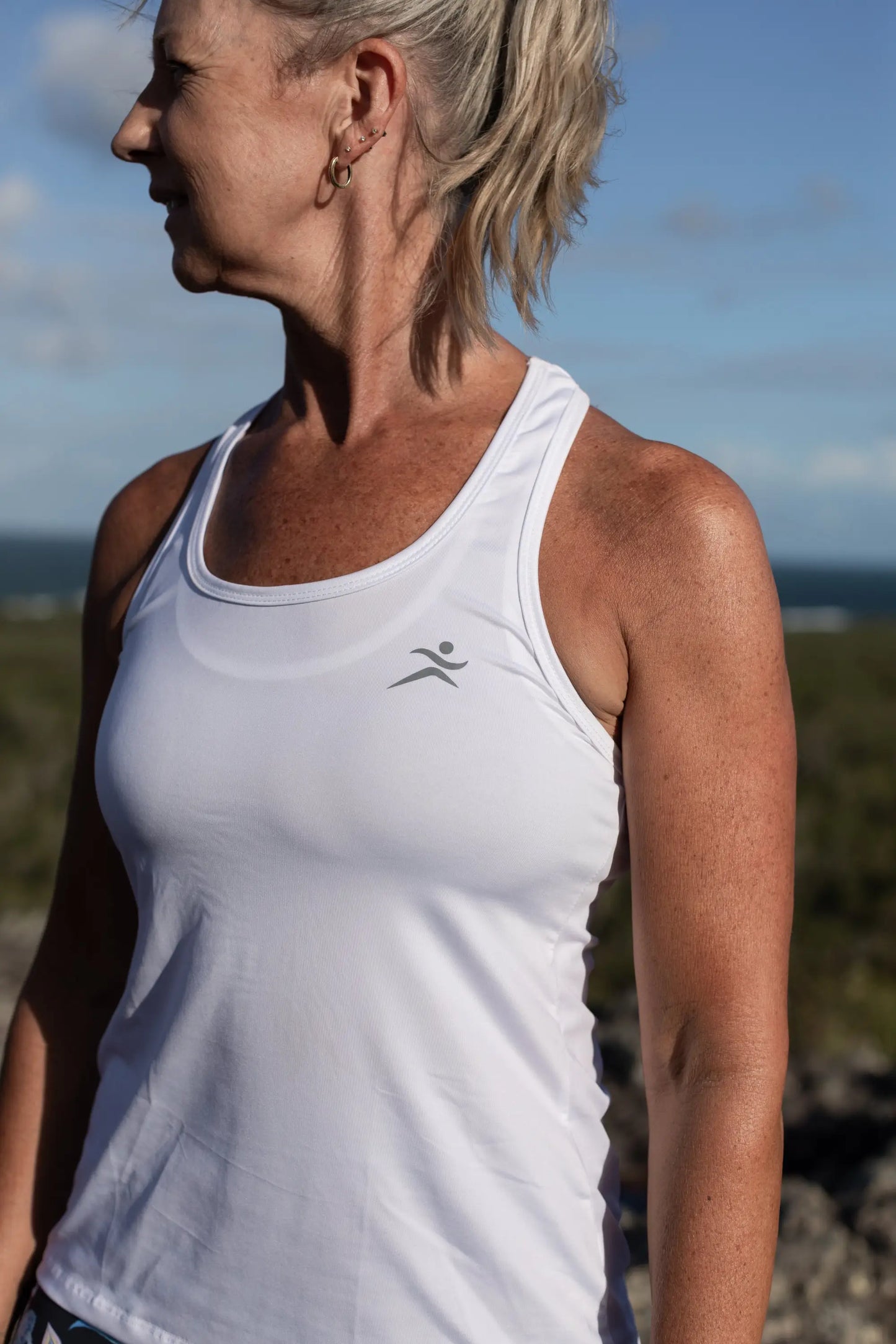 White Strappy Back Sports Top - gmaxx