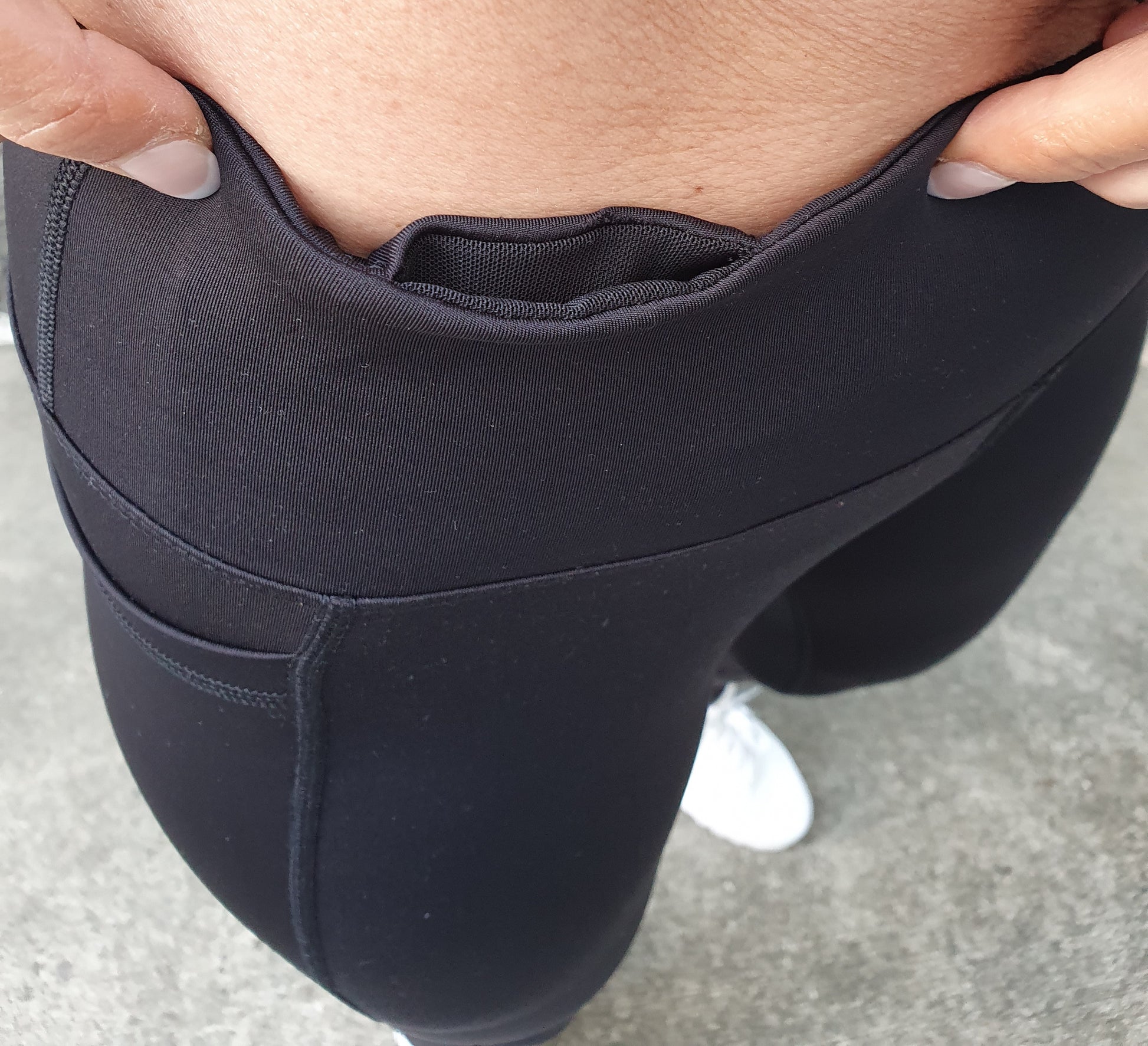 Gmaxx full length active leggings, 2 x Pockets, high waisted leggings, leggings for women, similar to Nike Leggings. Similar to Lulu Leggings.