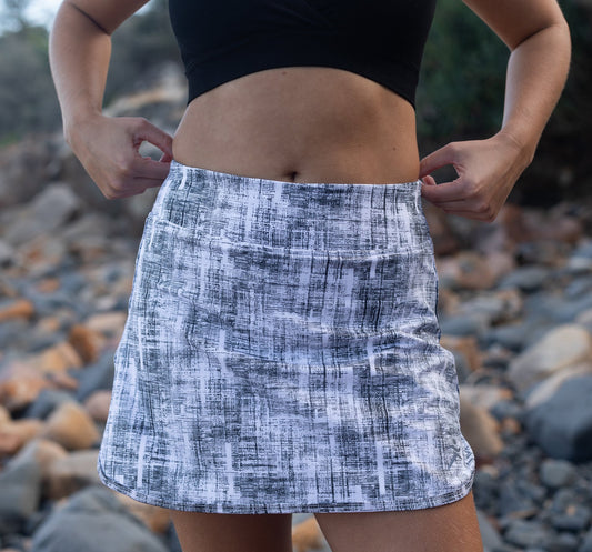 Gmaxx Black and White Skort in a washed and faded vintage look. Built in shorts have Pockets